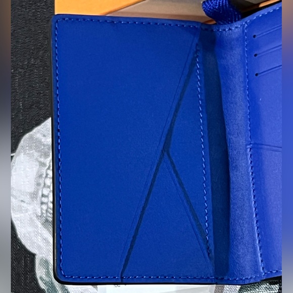 Louis Vuitton Virgil Abloh Taurillon Illusion Pocket Organizer Bleu Rose Wallet - Picture 11 of 16